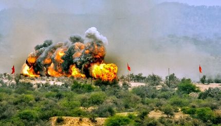 کشمیر پاکستان خواستار ذخیره مواد غذایی شد
