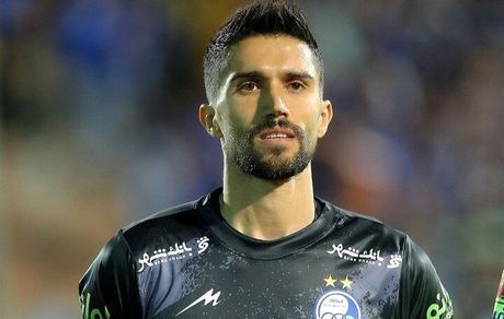 گلر ملی‌پوش استقلال بازی با چادرملو را از دست داد