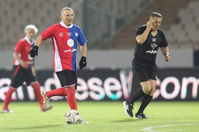 اولین بازی در ورزشگاه آزادی نونوار شده با دیدار دوستانه منتخب ۹۸ و سر