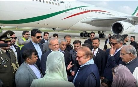 رئیس جمهور وارد شهر لاهور پاکستان شد