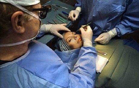 ممنوعیت انجام اعمال جراحی زیبایی توسط پزشکان عمومی برداشته شد