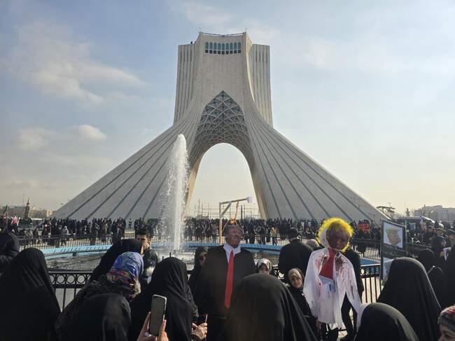 تصاویری از راهپیمایی باشکوه ۲۲ بهمن در سراسر کشور