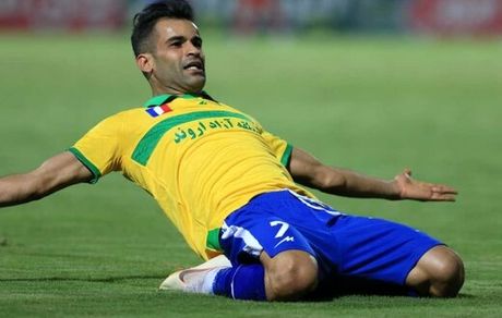 قلب قرمز، مهاجم نفت را پرسپولیسی می‌کند؟