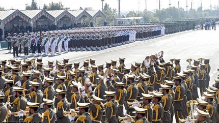 آغاز مراسم روز ارتش جمهوری اسلامی ایران