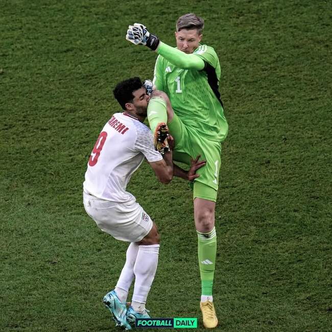 جام جهانی: بازی ایران و ولز از دید لنز دوربین‌ها