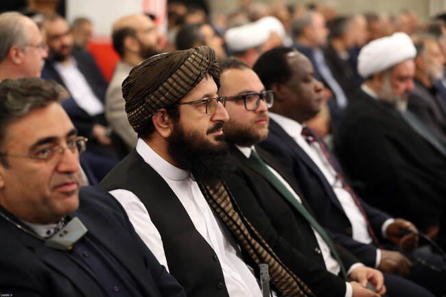 مراسم تنفیذ حکم مسعود پزشکیان به عنوان رئیس جمهور توسط رهبر معظم انق�