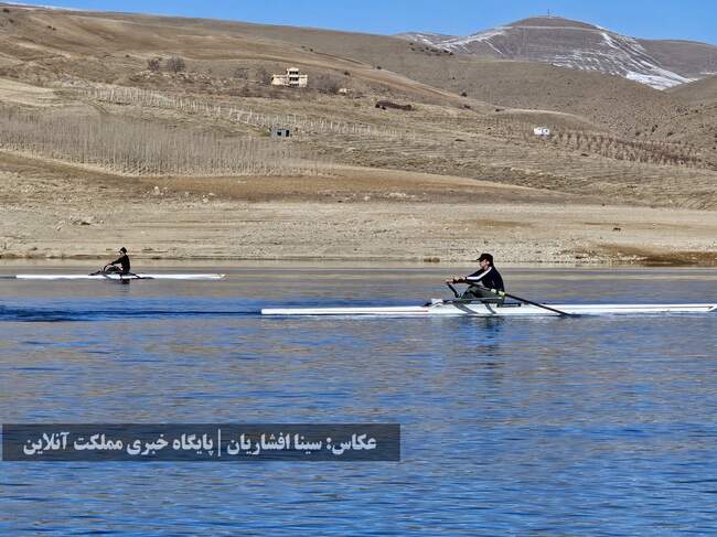 تلاش گرم پاروزنان تیم ملی روئینگ بانوان در سرمای ارومیه + تصاویر