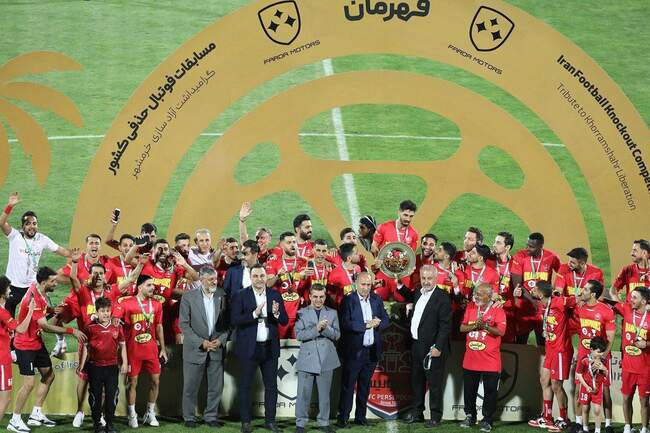 دربی ۱۰۱ و اهدای جام قهرمانی جام حذفی از دید لنزها