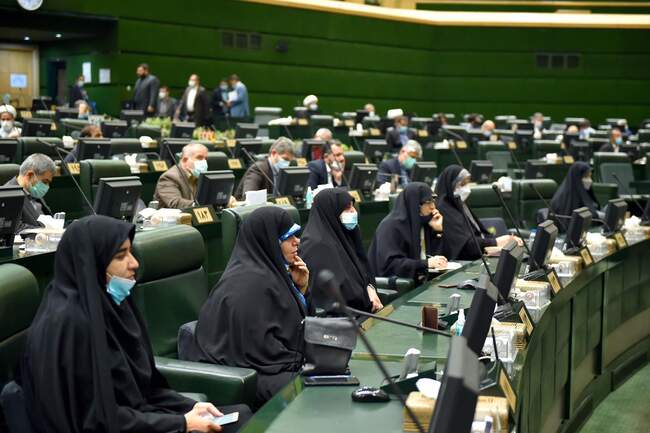 به مناسبت روز مجلس، نشست مشترک مجلس شورای اسلامی و دولت برگزار شد