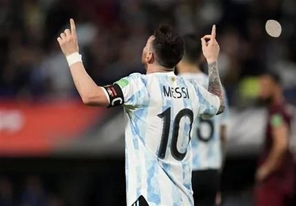 مسی و رونالدو با همدیگر هم نمی‌توانند رکورد فدرر را بشکنند!