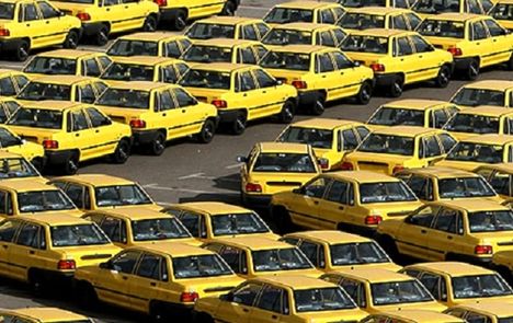 گرمازندگی جان راننده تاکسی اینترنتی را در مسیر فرودگاه گرفت
