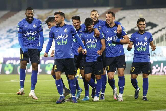 دیدار استقلال و فولاد از هفته دوازدهم لیگ برتر از دید دوربین