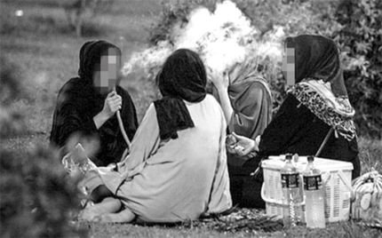 آمار۳ برابری قلیان کشیدن توسط بانوان در استان خراسان رضوی نسبت به میانگین کشوری