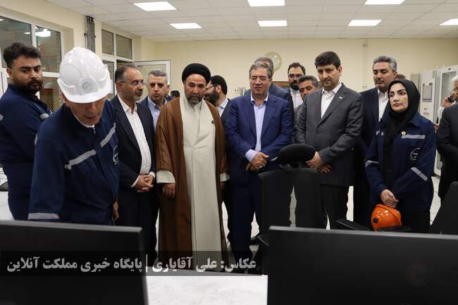 واحد توسعه پتروشیمی ارومیه با حضور وزیر ارتباطات افتتاح شد