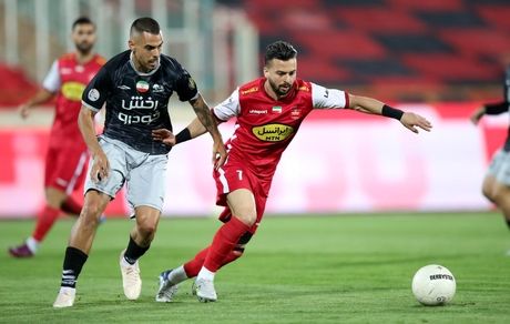 دلیل شروع با تاخیر بازی پرسپولیس و تراکتور اعلام شد
