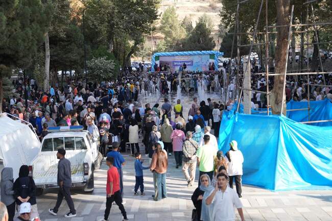 همایش بزرگ پیاده روی خانوادگی شهرستان مهاباد برگزار شد