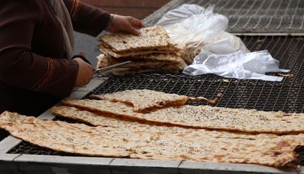 طرح نصب کارتخوان در نانوایی‌ها شکست خورد؟