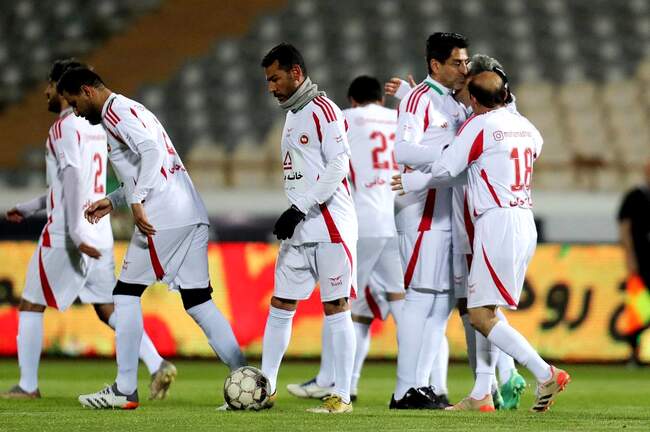 اولین بازی در ورزشگاه آزادی نونوار شده با دیدار دوستانه منتخب ۹۸ و سر