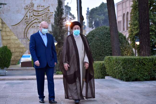 به مناسبت روز مجلس، نشست مشترک مجلس شورای اسلامی و دولت برگزار شد