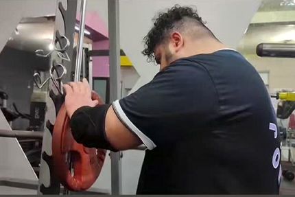 هالک مجازی مقابل ورزشکاران قزاقستان ناک اوت شد