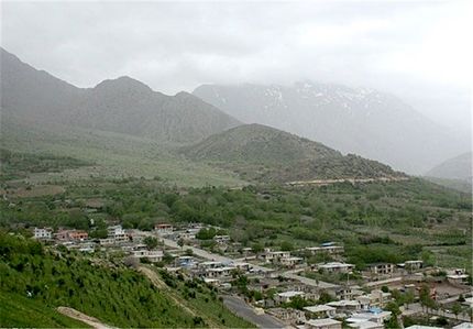  بی‌توجهی به زلزله‌زدگان «سی‌سخت» / خبری از ساختن توریستی‌ترین شهر جنوب ایران نیست