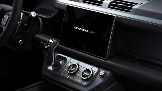 لندرور مدل ۰۰۷ جیمزباند را در تیراژی محدود معرفی کرد