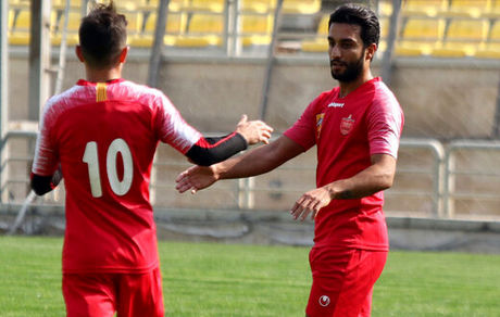 هافبک پرسپولیس در آستانه تسویه با قرمزها