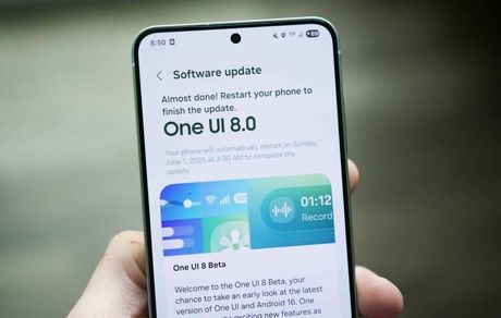 اولین بروزرسانی One UI 8 سامسونگ برای S24 FE منتشر شد