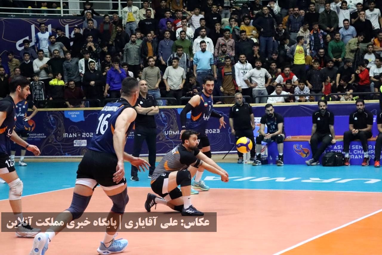 پایان نیم فصل نخست لیگ برتر والیبال با شکست صدرنشین | تصاویر