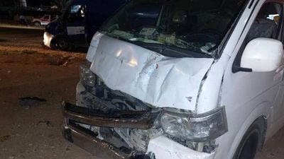٧ زائر ایرانی در تصادف خودروی ون با تریلی در ناصریه عراق دچار مصدومیت شدند
