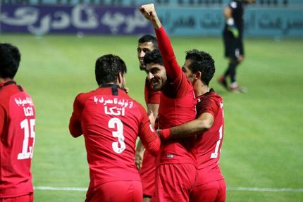 
پرسپولیس طلسم ۹ ساله را شکست/ تیم کالدرون به کورس قهرمانی بازگشت
