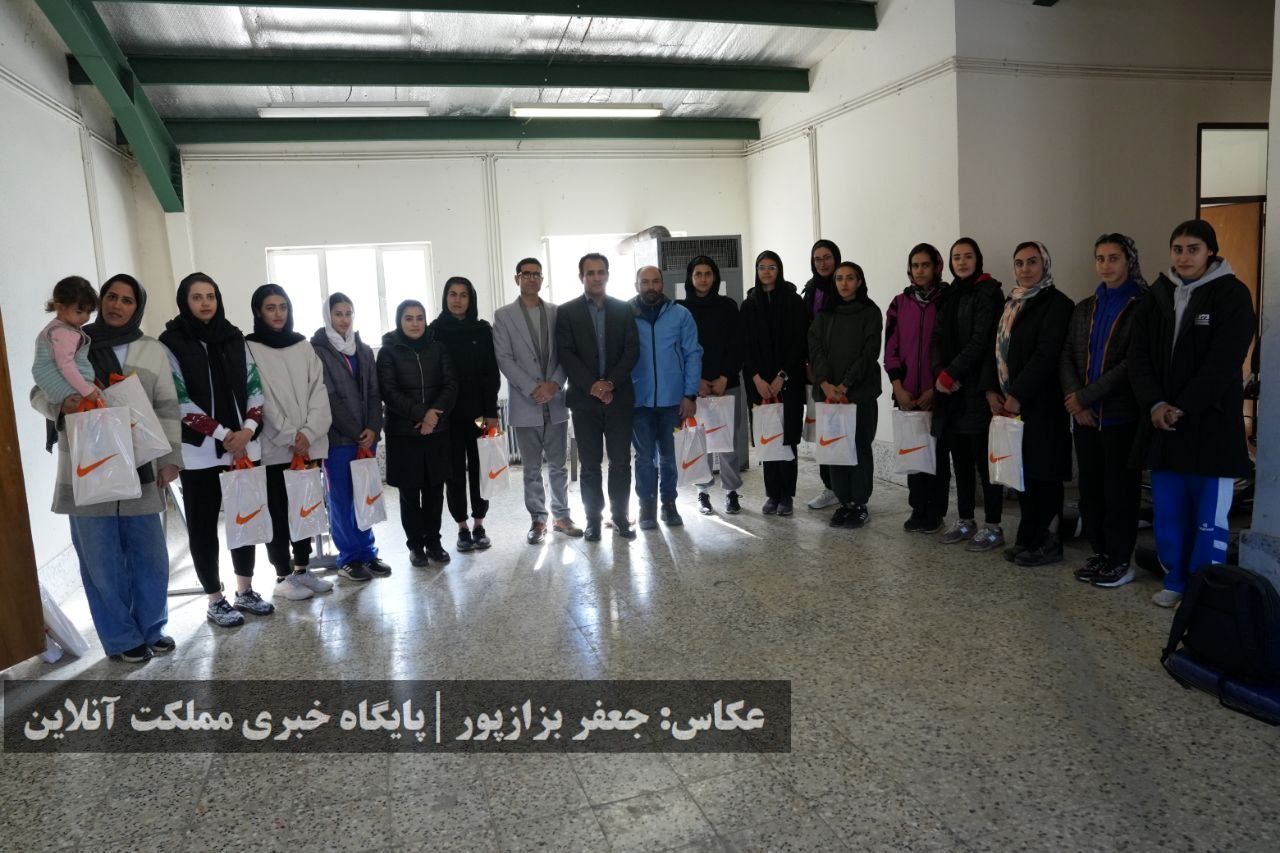 اولین اردوی تیم‌های ملی روئینگ آقایان و بانوان