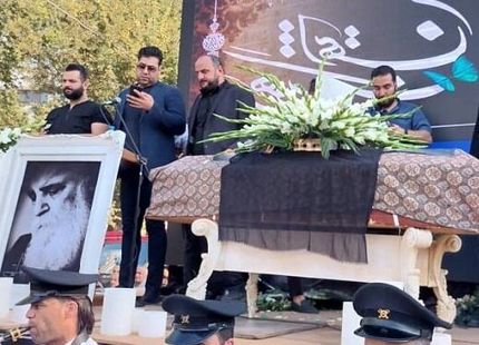 پیکر هوشنگ ابتهاج در رشت تدفین شد