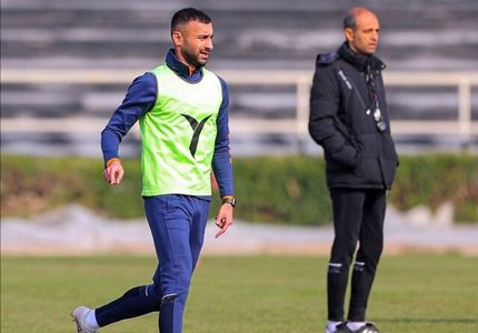 مس رفسنجان بازیکن نساجی را خرید