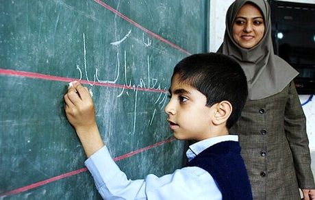 وعده وزیر آموزش و پرورش برای حضور معلم در همه کلاس‌های درسی