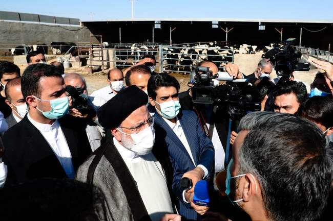 سفر استانی حجت‌الاسلام رئیسی به استان فارس از دید دوربین