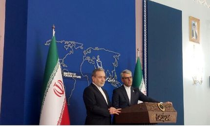 حمله به خبرنگاران مصداق جنایت جنگی است / سه کشور اروپایی هیچ حقی برای سوءاستفاده از سازوکار ماشه علیه ایران ندارند /مذاکرات مستقیم با آمریکا نخواهیم داشت