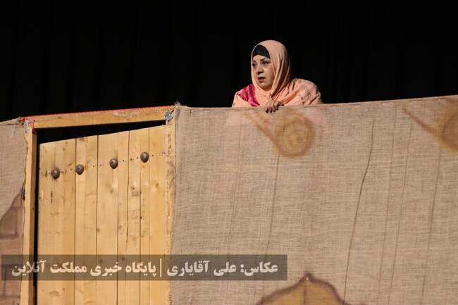 نمایش طنز ترکی «قره پاپاق لوطوسو»