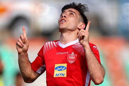 فرشاد احمدزاده به پرسپولیس برگشت