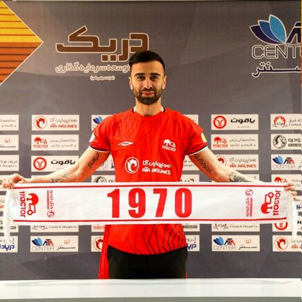 مهاجم سابق استقلال به تراکتور پیوست