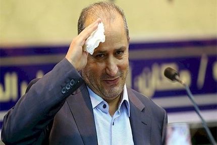 نعمتی: تاج با فشار فیفا در فوتبال ماند