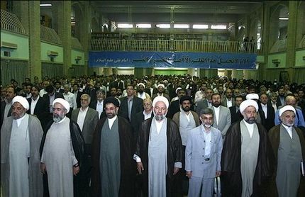 کنایه‌های سلیمی نمین به جبهه پایداری: اهل سر و صدای زیاد هستند/ جامعه باید بفهمد عِده و عُده این‌ها چقدر است