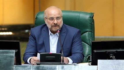 قالیباف وعده حل کمبود معلم در ۳ هزار کلاس درس داد