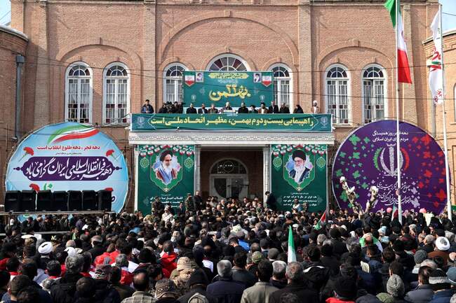 تصاویری از راهپیمایی باشکوه ۲۲ بهمن در سراسر کشور