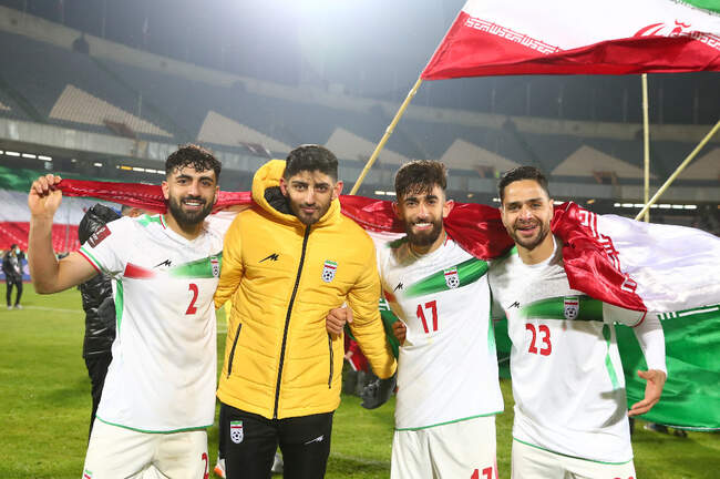 شادی ملی‌پوشان بعد از پایان بازی با عراق و صعود به جام جهانی