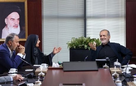 رئیس جمهور: انتقال پایتخت به جنوب کشور مخاطرات امنیتی ندارد / مشکل کمبود آب در تهران شوخی‌بردار نیست