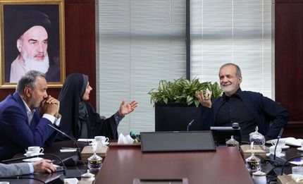 رئیس جمهور: انتقال پایتخت به جنوب کشور مخاطرات امنیتی ندارد / مشکل کمبود آب در تهران شوخی‌بردار نیست