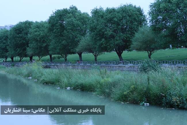 رودخانه‌ای به حال خود رهاشده در میان ارومیه