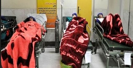 مسمومیت دانش آموزان دختر به اراک رسید